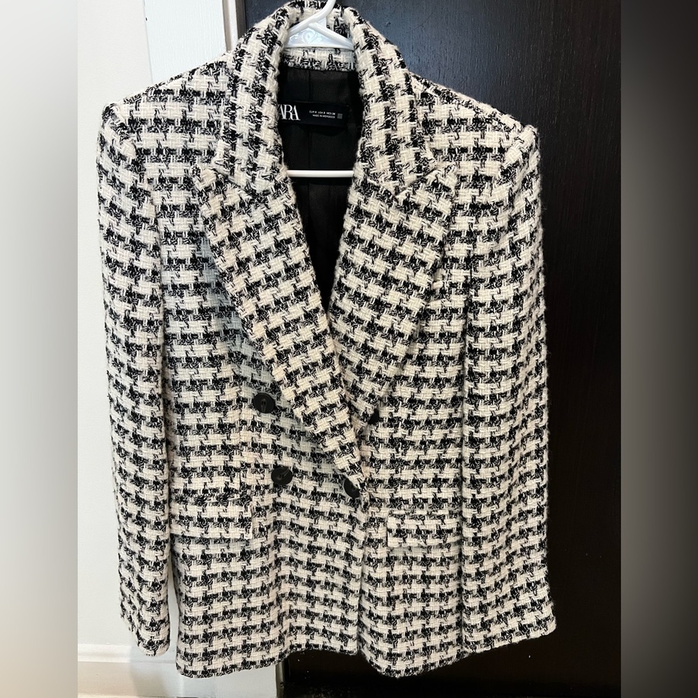 Black and white tweed blazer